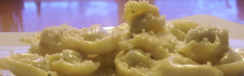 Tortelloni mit Ricotta und Spinat an Rahmsauce